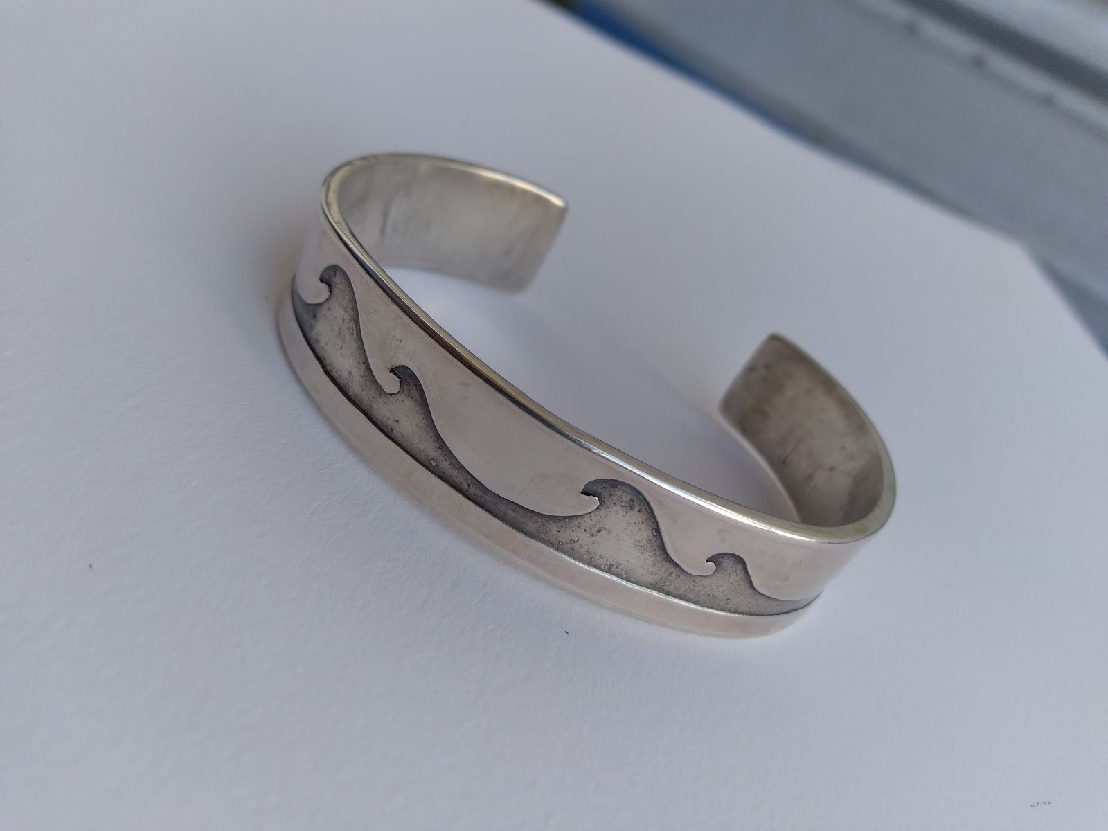 Wave cuff