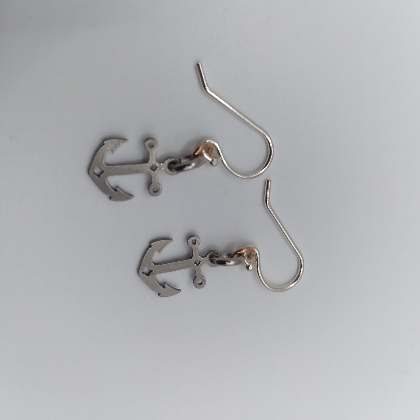 Anchor earrings