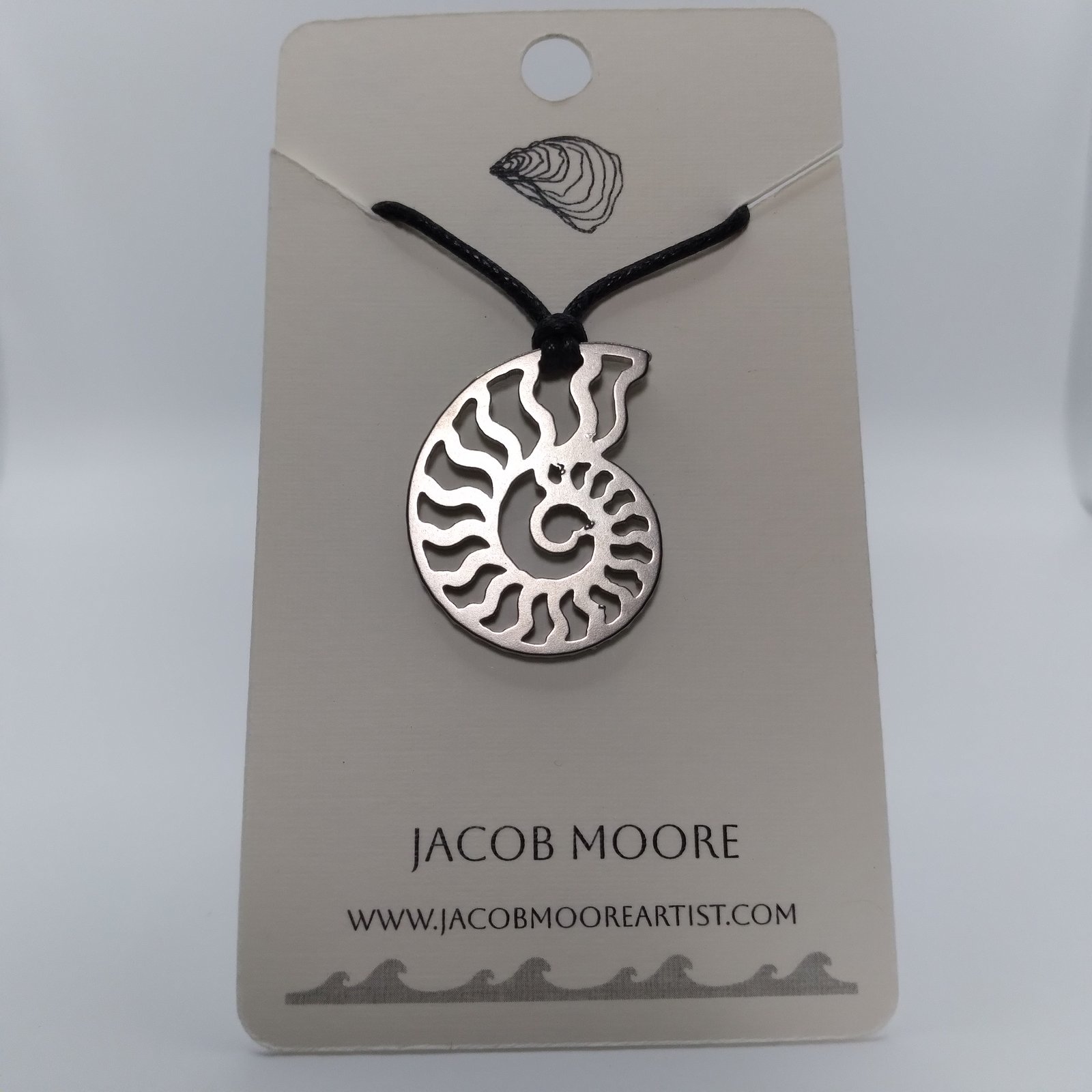 Spiral pendant
